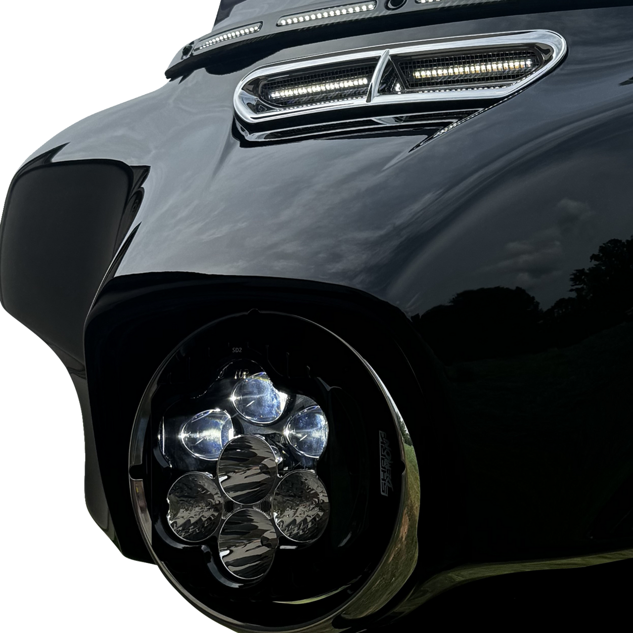 CUSTOM DYNAMICS LED Headlight - Shark Demon? - Harley-Davidson? SD2-BW-W