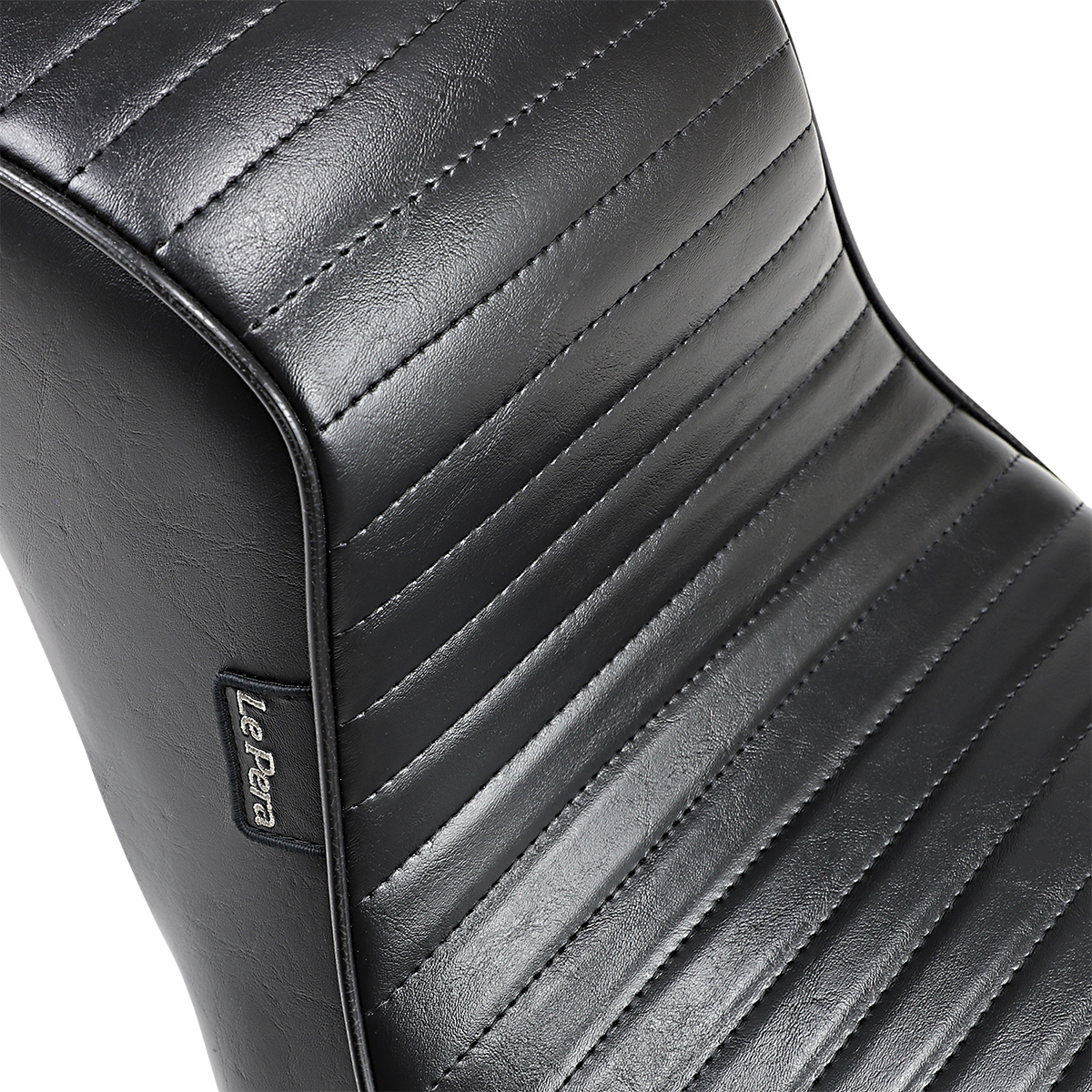 LE PERA Cherokee Seat - Pleated - Black - FLFB '18-'23 LYO-020PT