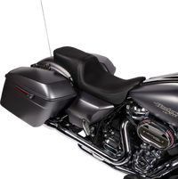 Thumbnail for DRAG SPECIALTIES Predator 2-Up Seat - Vinyl - Smooth - w/ Backrest - FLH/FLTR '08-'23 0801-1499