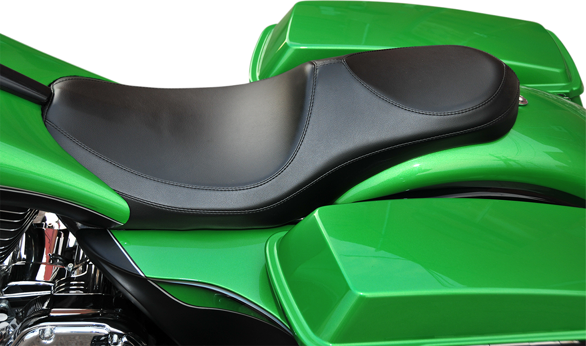 LE PERA Villain Seat - Smooth - Black - FL '08-'23 LK-817PY
